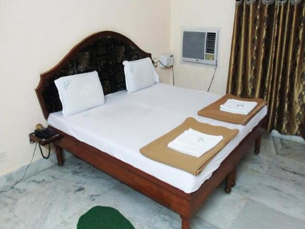 Hotel Geethanjali Residency Bhadrachalam Exterior foto